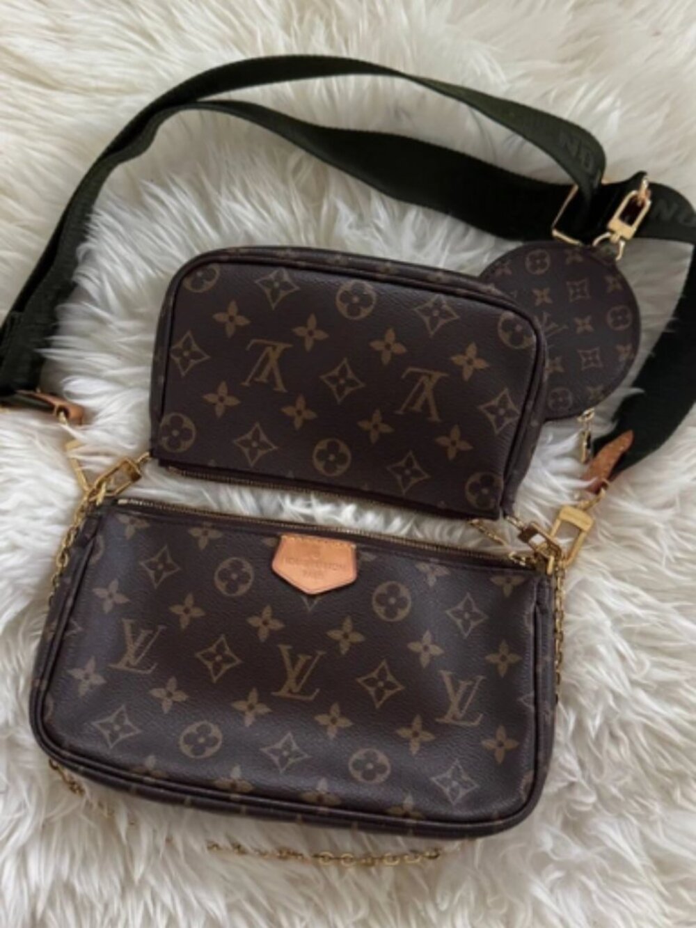 Louis Vuitton Multi Pochette Accessoires / Monogram - Picture 2 of 4